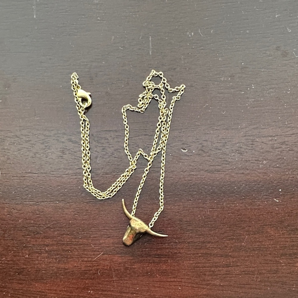 Kendra Scott Gold Longhorn Necklace